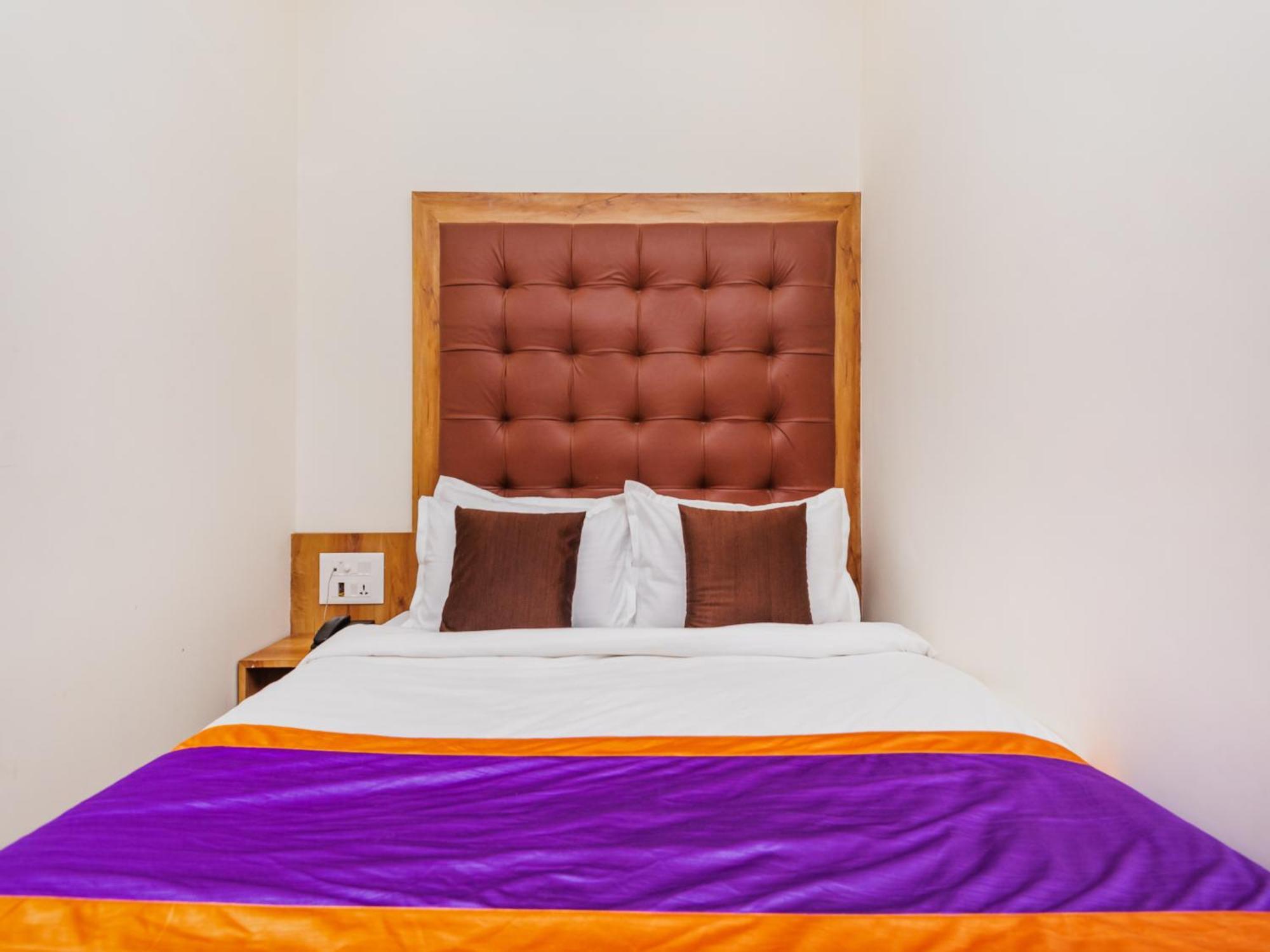 Hotel Era مومباي المظهر الخارجي الصورة